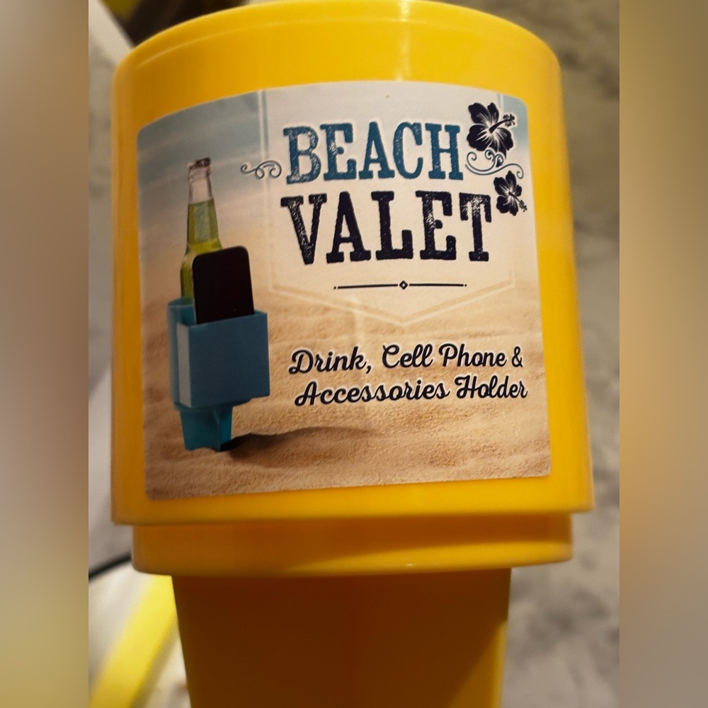 Beach Valet phone&cup holder NWT